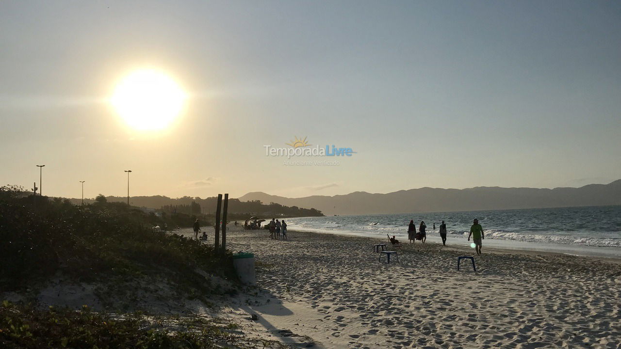 Casa para aluguel de temporada em Florianopolis (Jurerê Internacional)