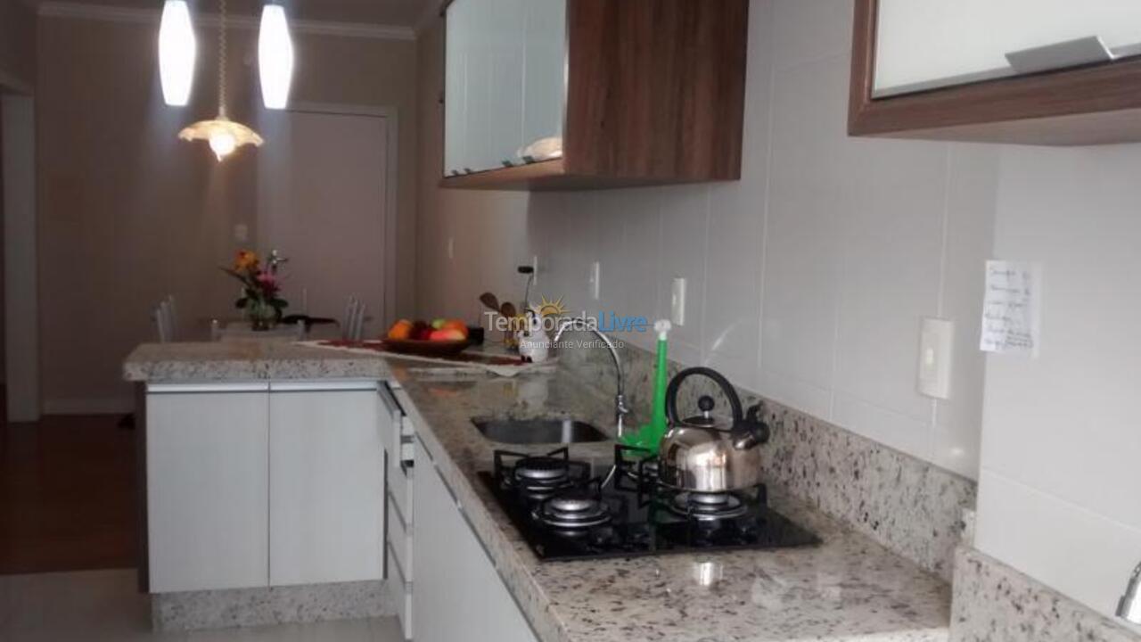 Apartamento para alquiler de vacaciones em Itapema (Meia Praia)