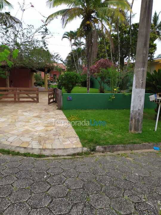 Casa para aluguel de temporada em Bertioga (Condominio Morada da Praia)