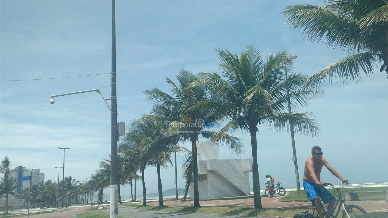 Casa para alquiler de vacaciones em Praia Grande (Vila Mirim)