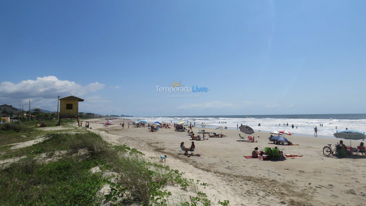 Casa para aluguel de temporada em Guaratuba (Nereidas)