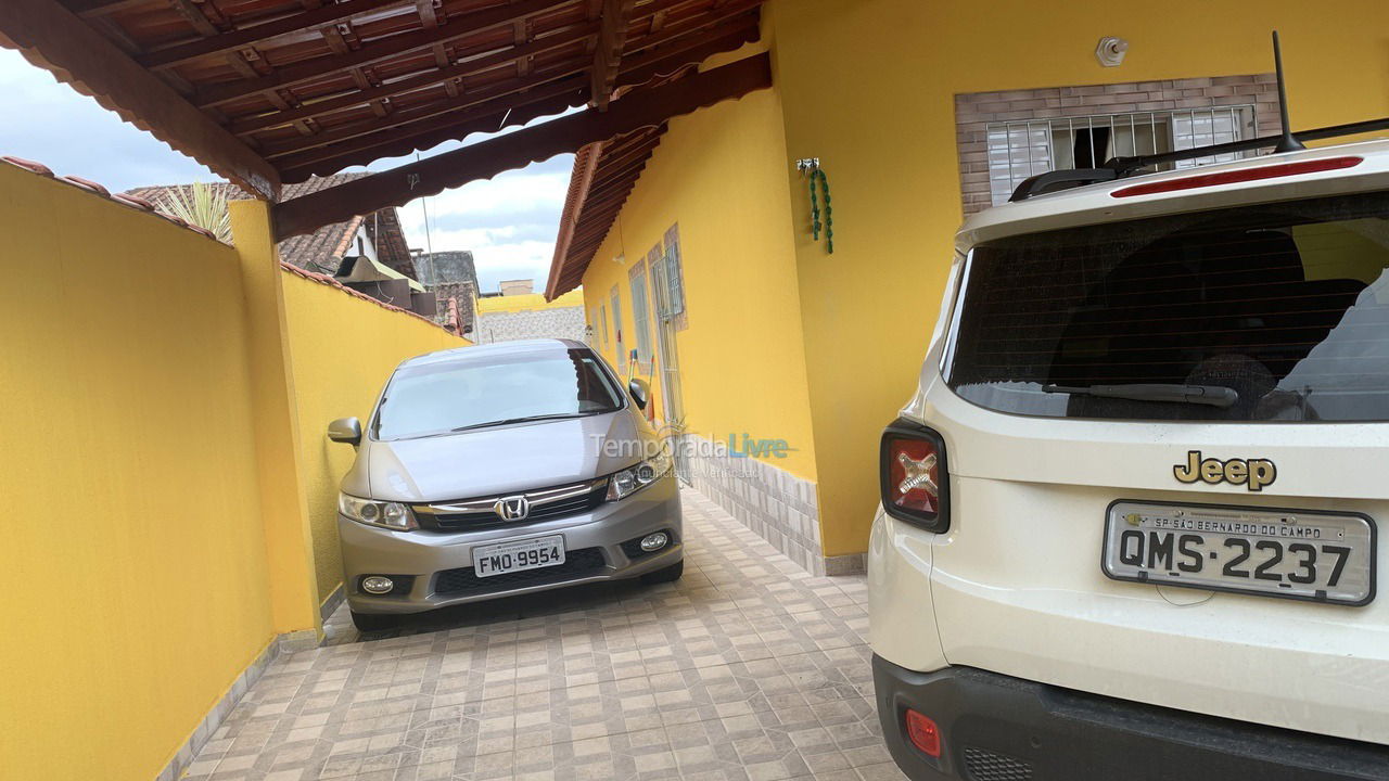 Casa para aluguel de temporada em Mongaguá (Vila Seabra)