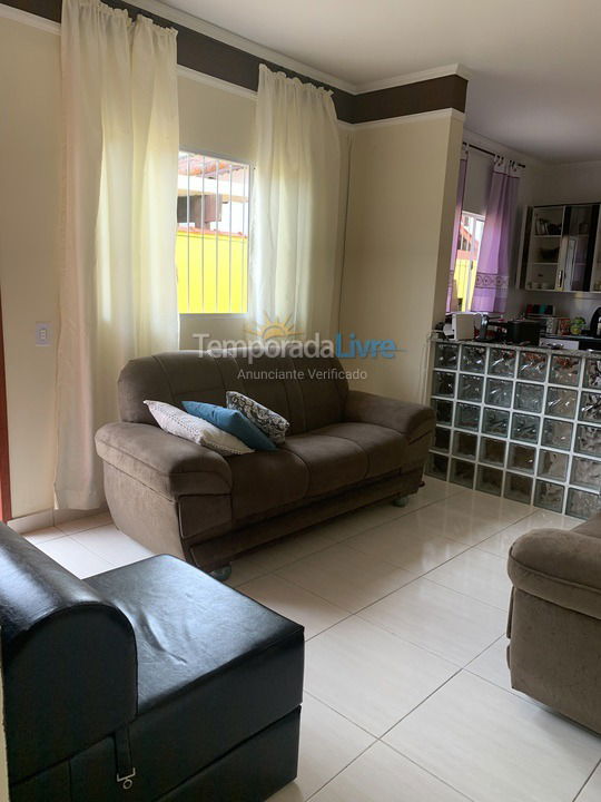 Casa para aluguel de temporada em Mongaguá (Vila Seabra)