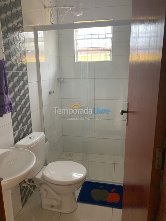 Casa para aluguel de temporada em Mongaguá (Vila Seabra)