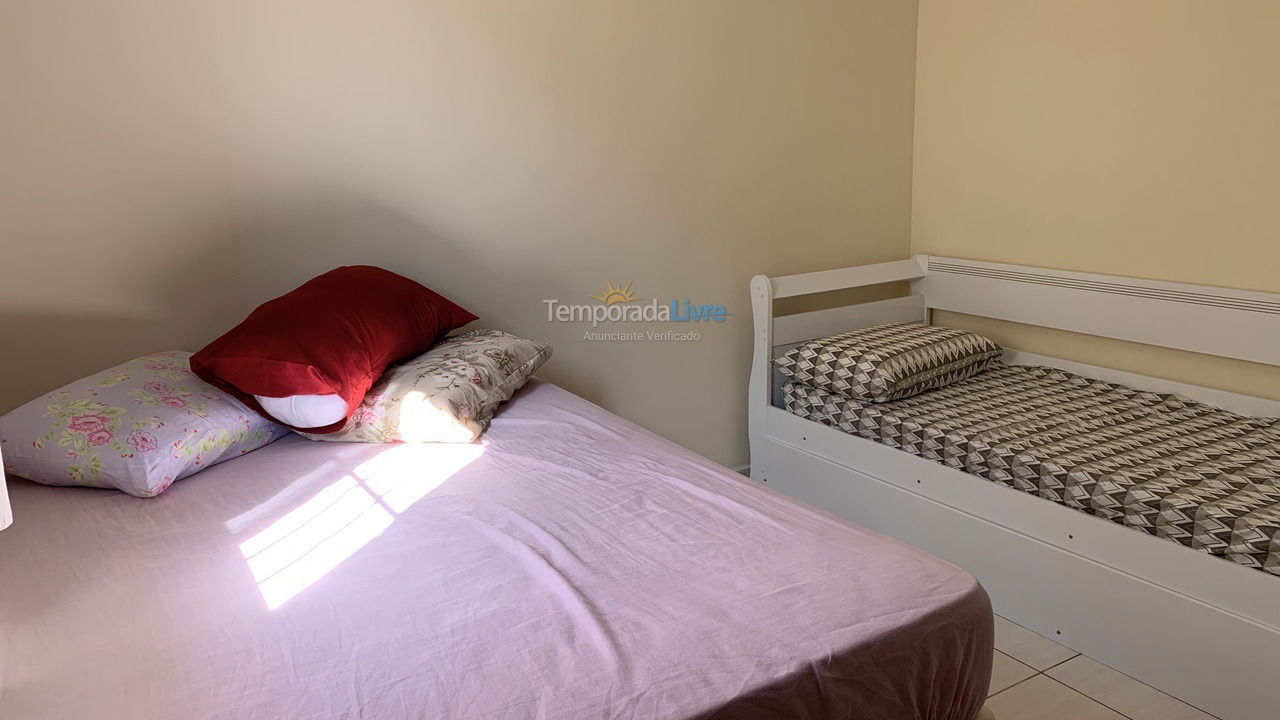 Casa para aluguel de temporada em Mongaguá (Vila Seabra)
