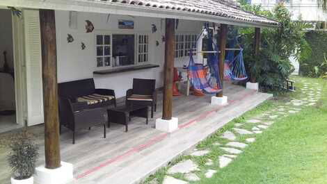 Single storey house, comfortable, 180m from the beach!