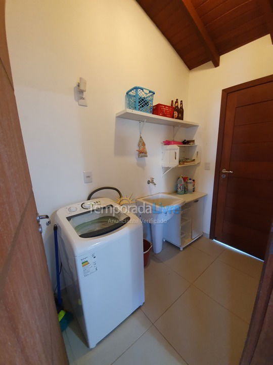Casa para aluguel de temporada em Garopaba (Praia do Silveira)