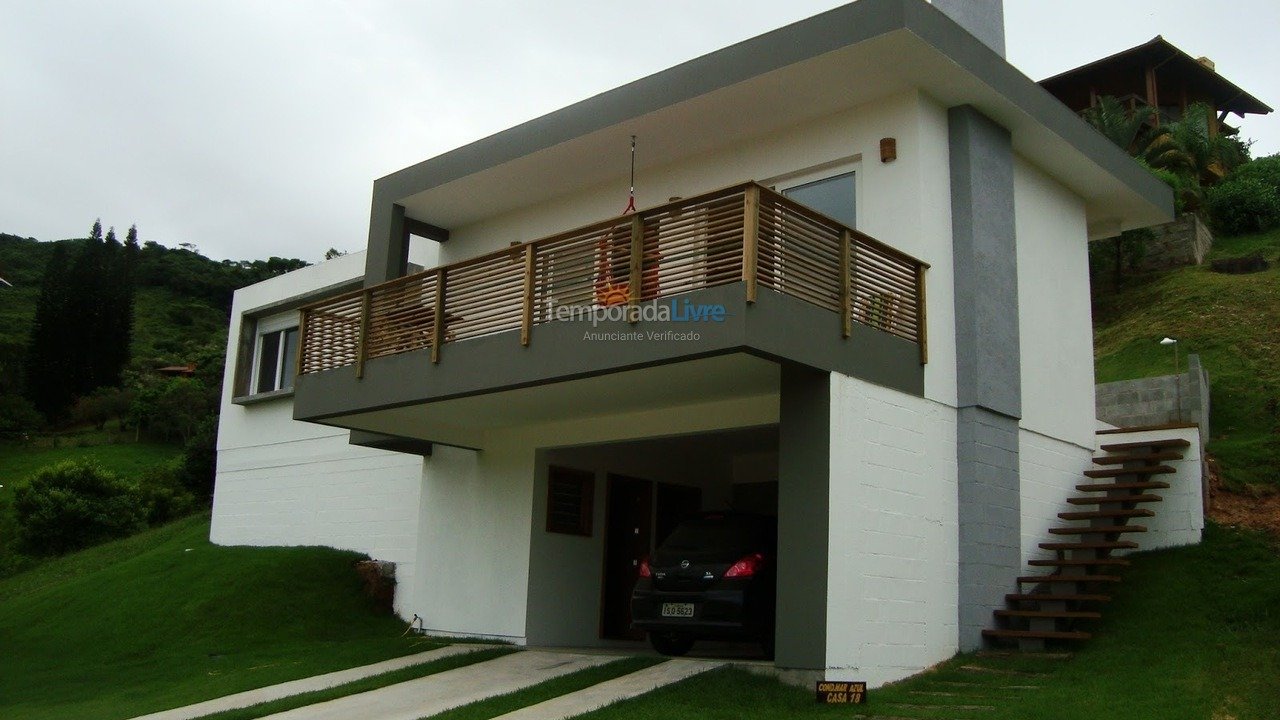 Casa para aluguel de temporada em Garopaba (Morrinhos)