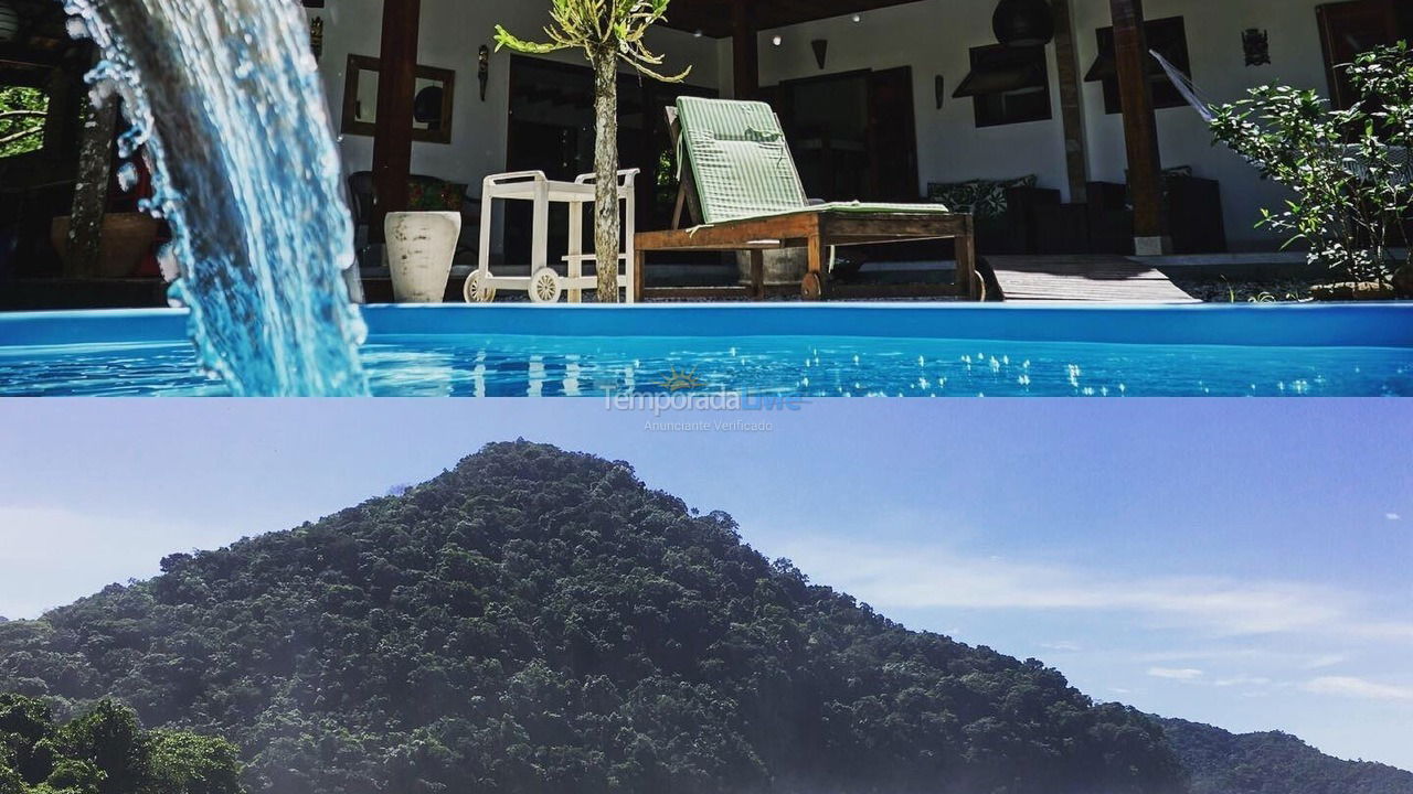 Casa para aluguel de temporada em Ubatuba (Praia de Itamambuca)