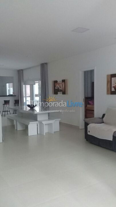 House for vacation rental in Bertioga (Praia de Guaratuba)