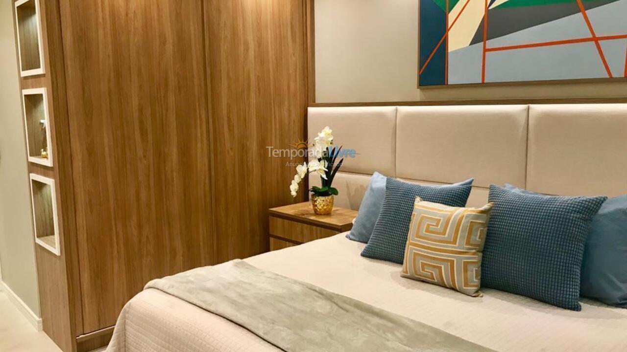 Apartamento para alquiler de vacaciones em Itapema (Meia Praia)