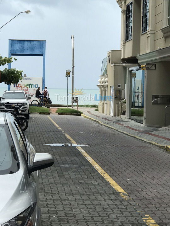 Apartamento para alquiler de vacaciones em Itapema (Meia Praia)