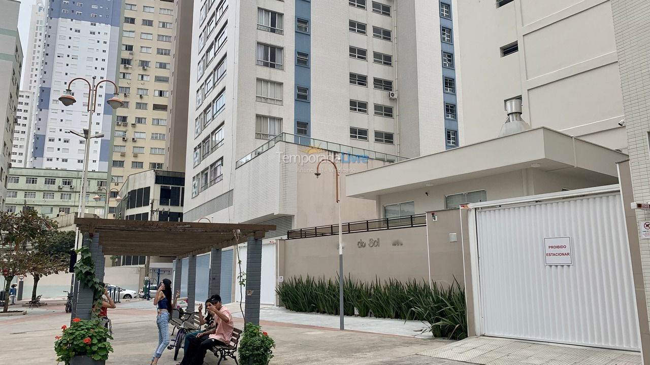 Apartamento para aluguel de temporada em Balneário Camboriú (Praia Central)