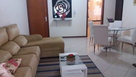 BEAUTIFUL APARTMENT OF 3 DORMITORIES.3 AIR. WELL IN THE CENTER OF HALF BEACH.