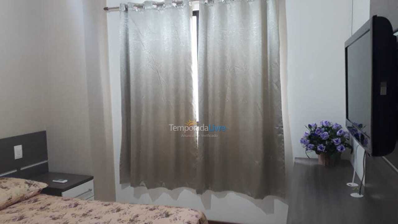 Apartamento para alquiler de vacaciones em Itapema (Meia Praia)