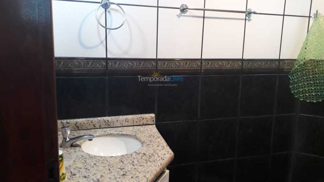 Apartamento para alquiler de vacaciones em Itapema (Meia Praia)