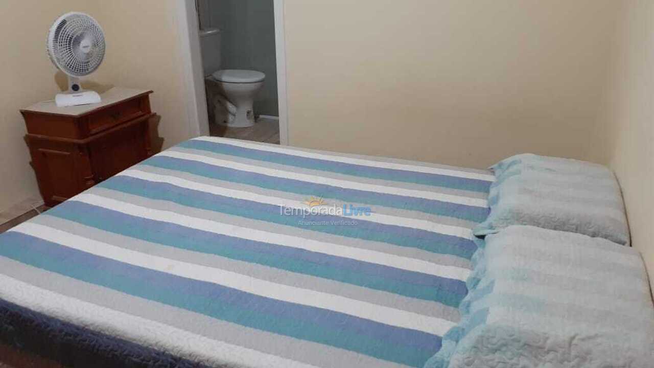 Apartamento para aluguel de temporada em Balneário Camboriú (Centro)