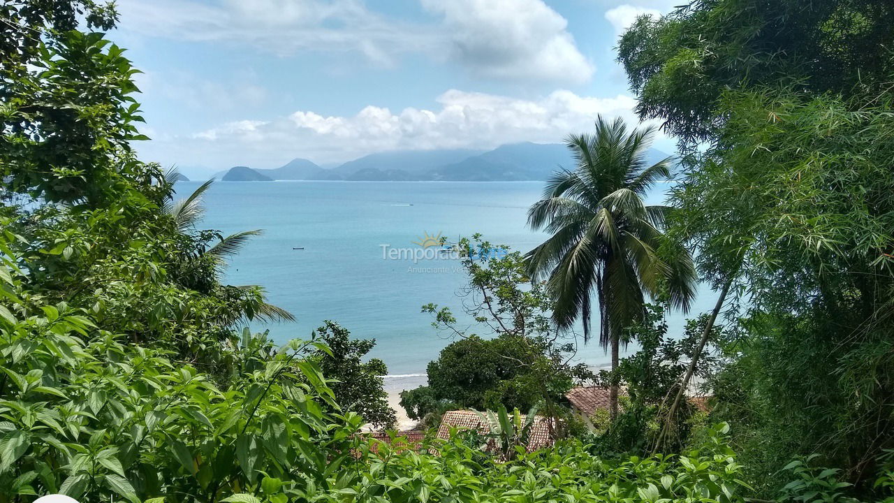 Casa para alquiler de vacaciones em Ubatuba (Praia da Almada)