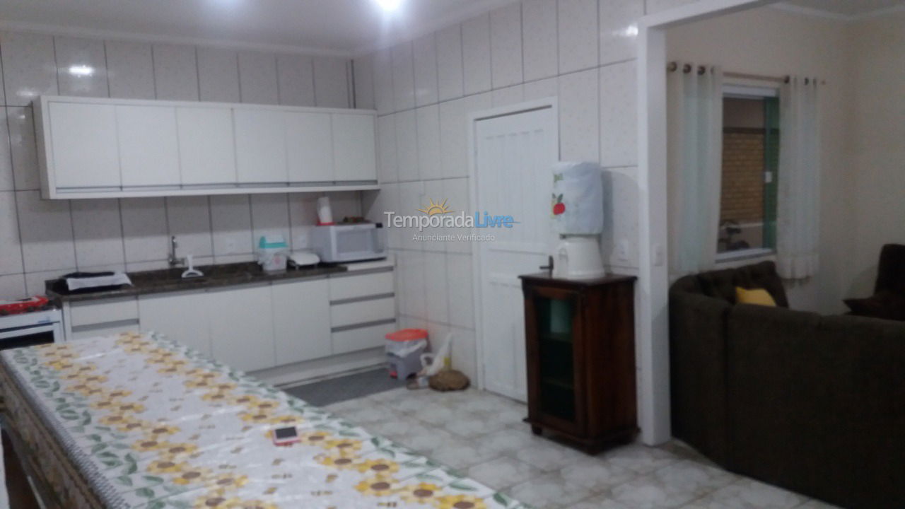 House for vacation rental in São Francisco do Sul (Prainha)