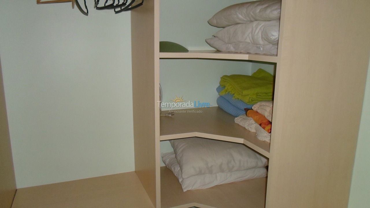 Apartamento para alquiler de vacaciones em Itapema (Meia Praia)