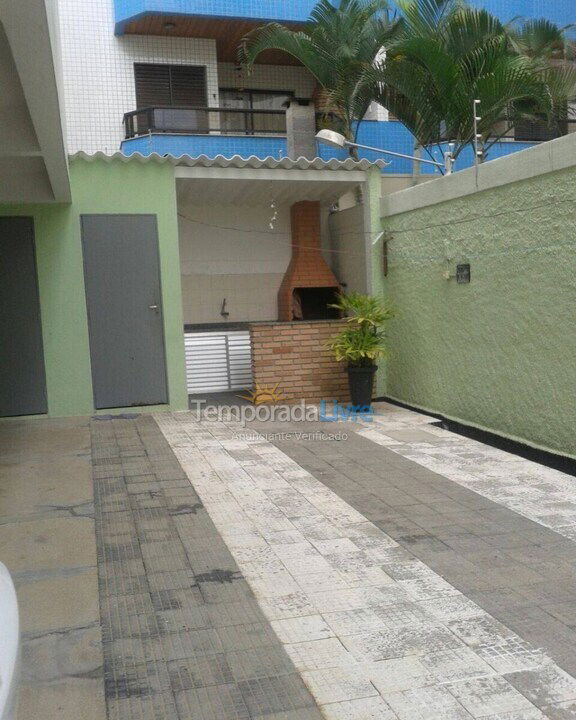 Apartment for vacation rental in Ubatuba (Praia Grande)