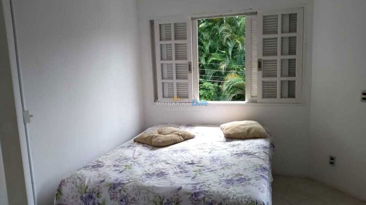 Casa para aluguel de temporada em Ilhabela (Feiticeira)