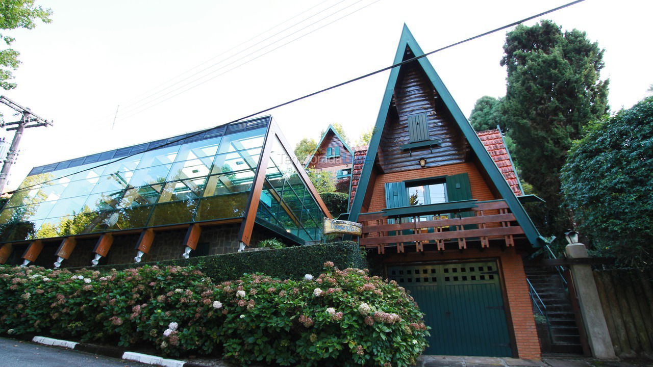 Casa para alquiler de vacaciones em Campos do Jordão (Alto do Capivari)