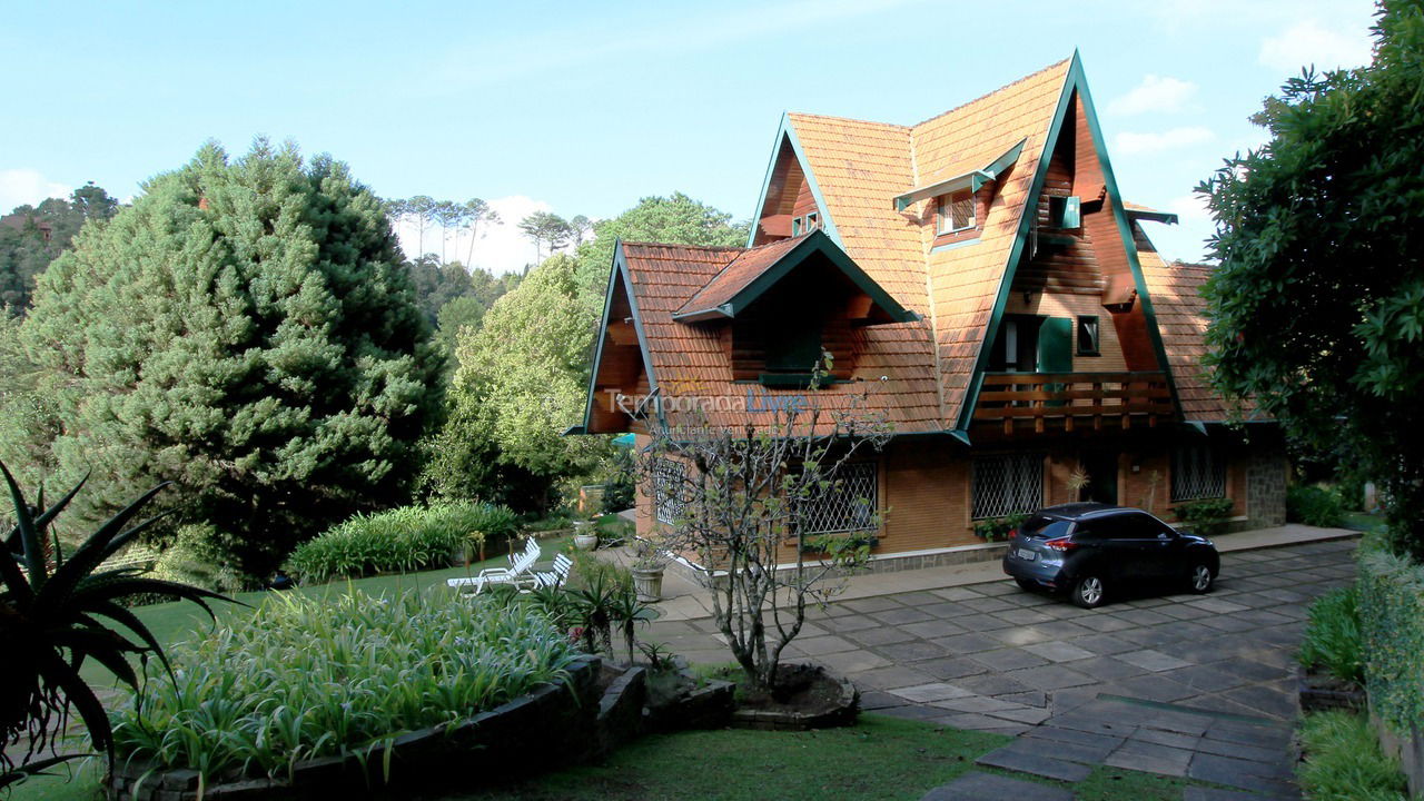 Casa para alquiler de vacaciones em Campos do Jordão (Alto do Capivari)