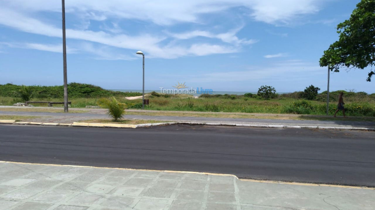 Casa para aluguel de temporada em Pontal do Paraná (Praia de Leste)