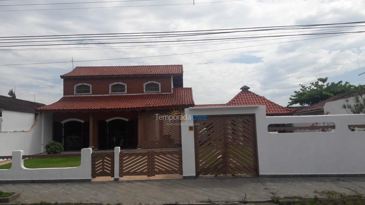 Casa para aluguel de temporada em Peruíbe (Oasis)