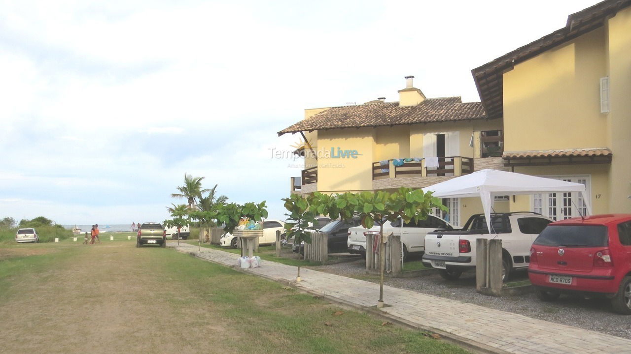 Casa para alquiler de vacaciones em Itapoá (Balneário Imperador)