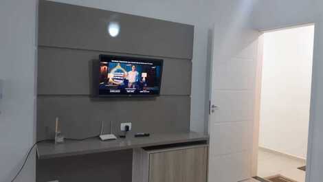Apartamento nuevo con ascensor, piscina y balcón gourmet.