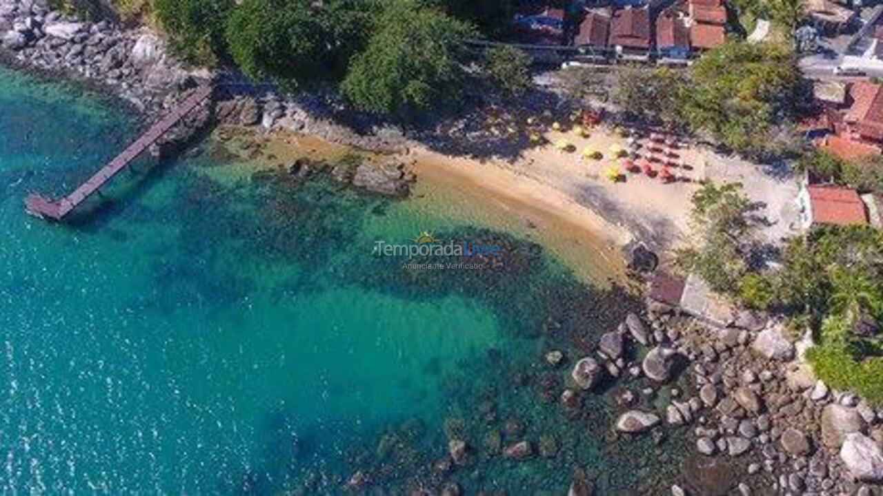 Casa para alquiler de vacaciones em Ilhabela (Praia da Feiticeira)