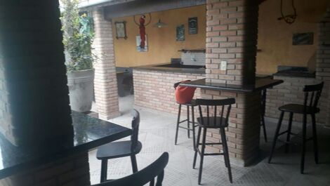 BAR -CHURRRASQUEIRA - FORNO A LENHA E PIZZA