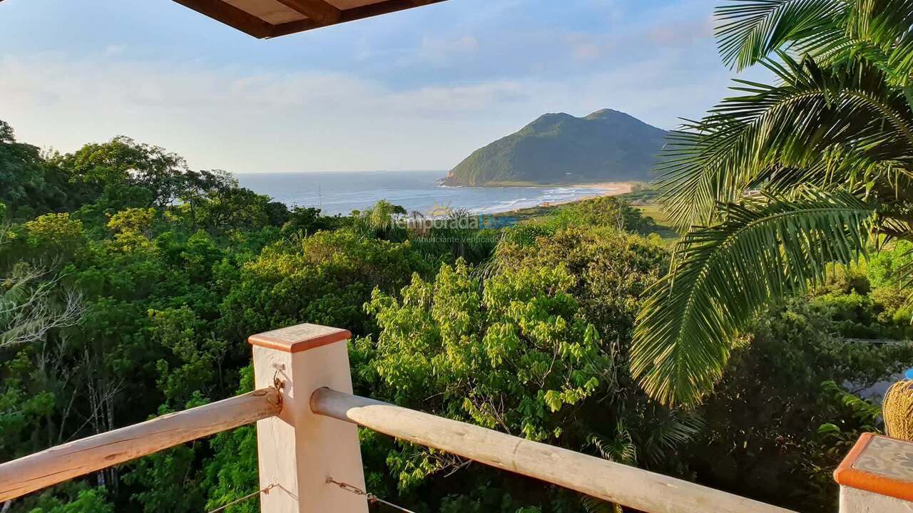 Casa para aluguel de temporada em Garopaba (Praia do Silveira)