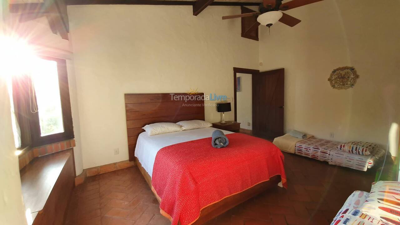 Casa para aluguel de temporada em Garopaba (Praia do Silveira)