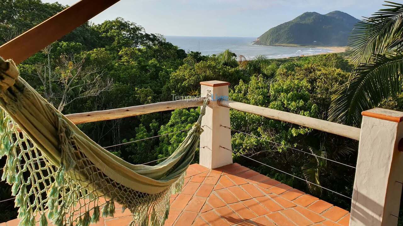 Casa para aluguel de temporada em Garopaba (Praia do Silveira)