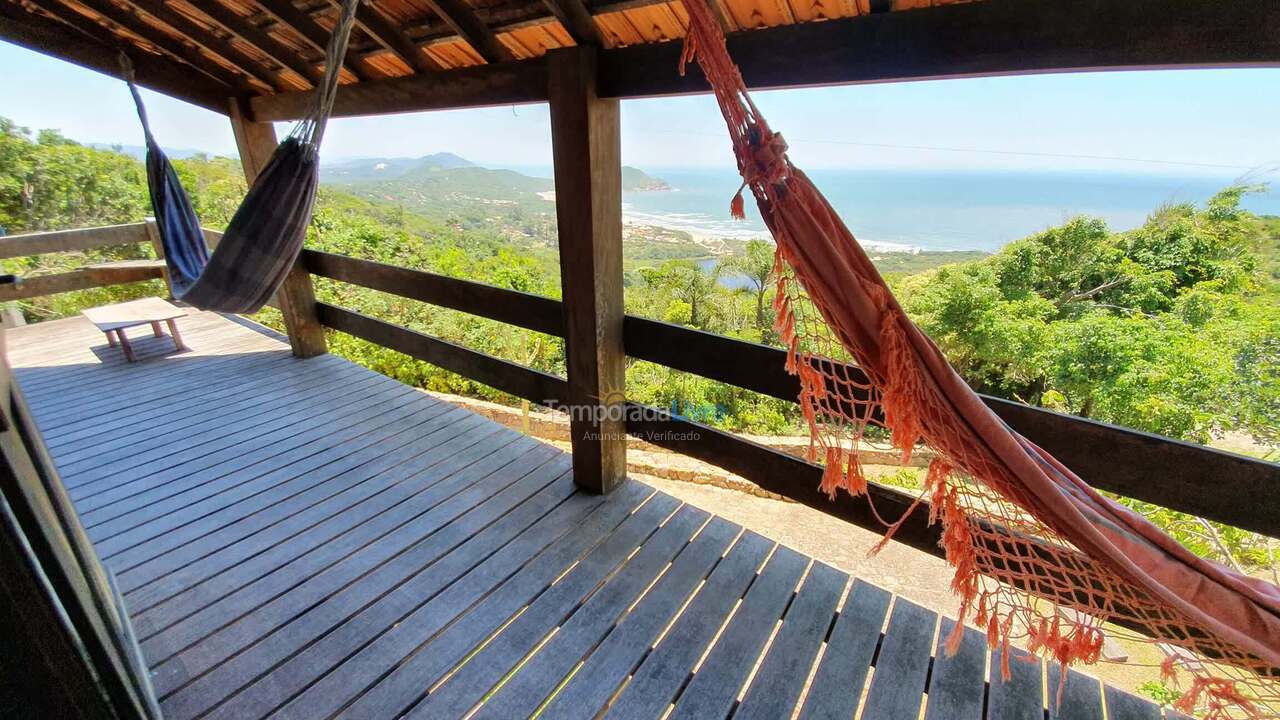 Casa para alquiler de vacaciones em Imbituba (Praia do Rosa)