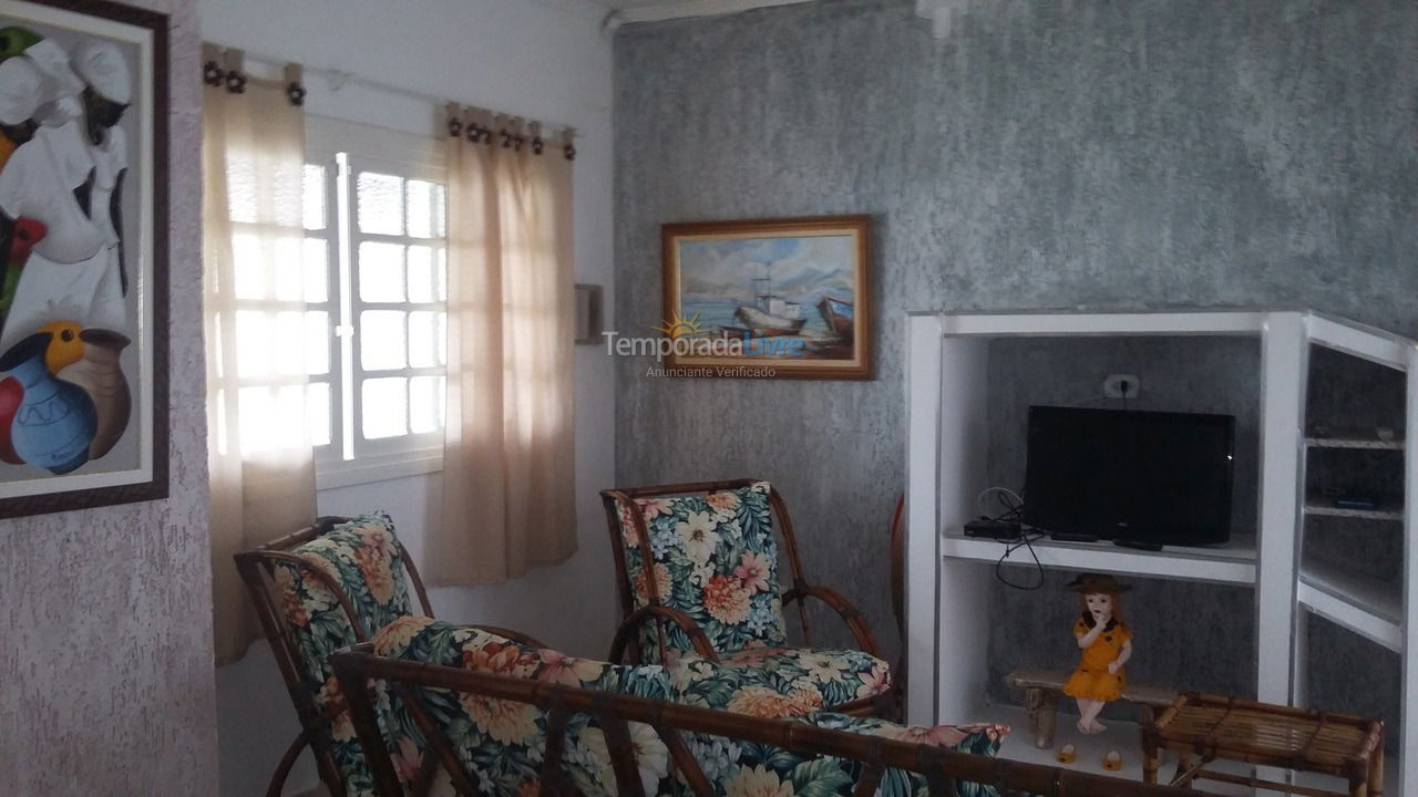 House for vacation rental in Peruíbe (Balneario Maria Helena Novaes)