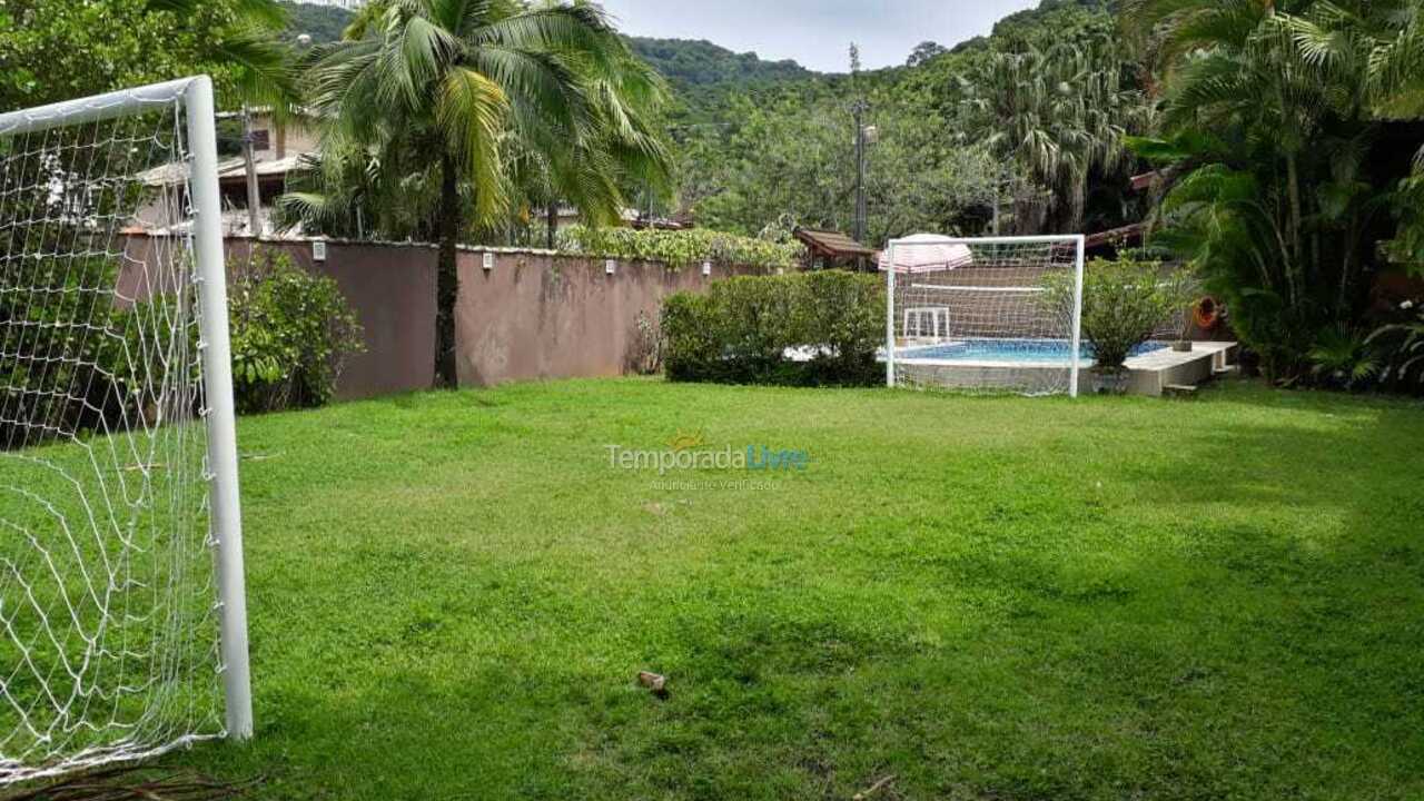 Casa para alquiler de vacaciones em São Sebastião (Juquehy)