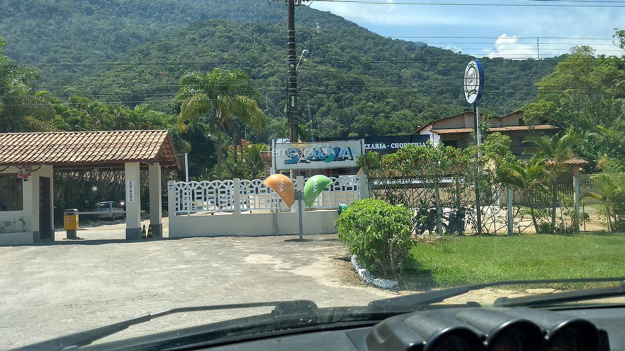 Casa para aluguel de temporada em Ubatuba (Lagoinha)