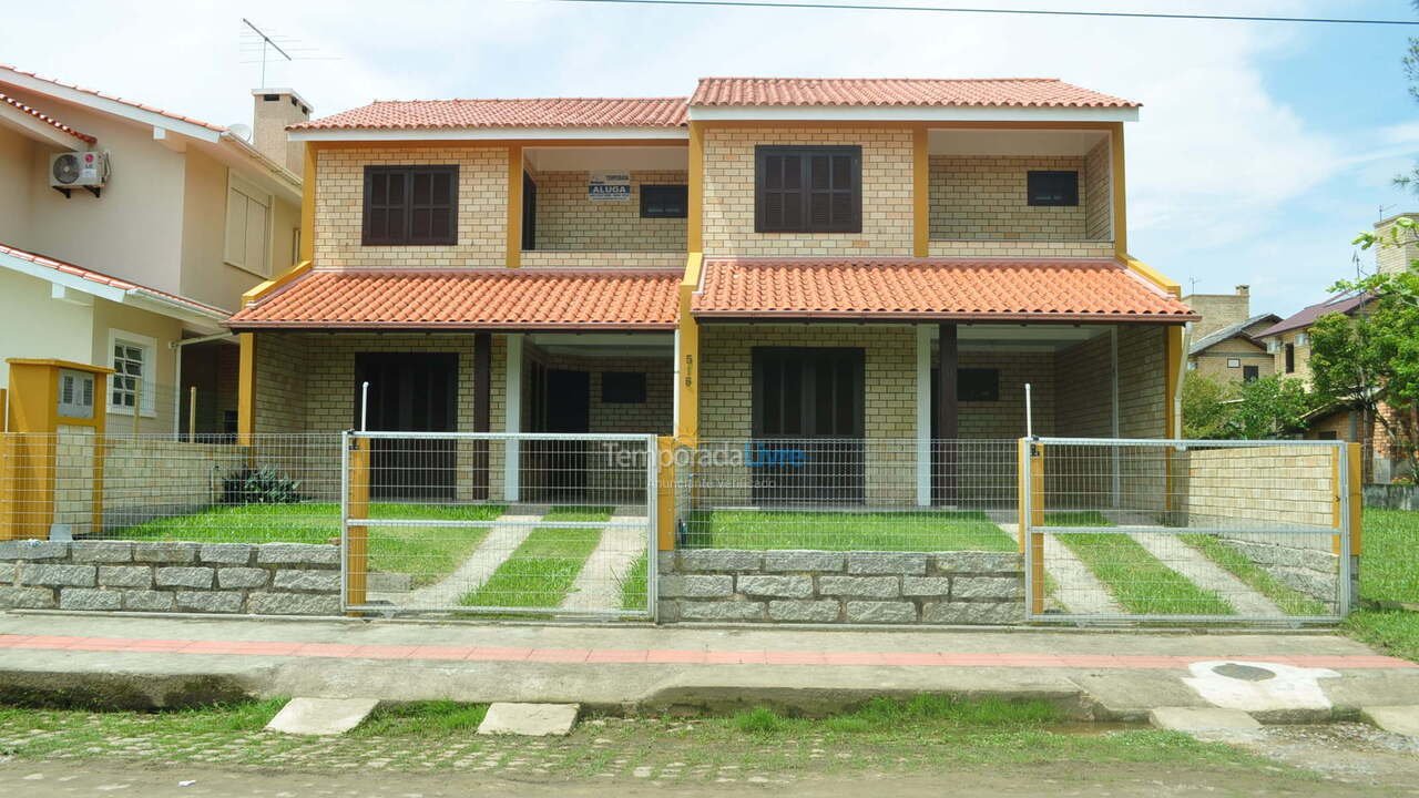 Casa para alquiler de vacaciones em Garopaba (Centro)