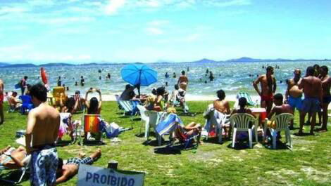 Casa tipo chalé próximo da Praia e Lagoa em Arraial do Cabo