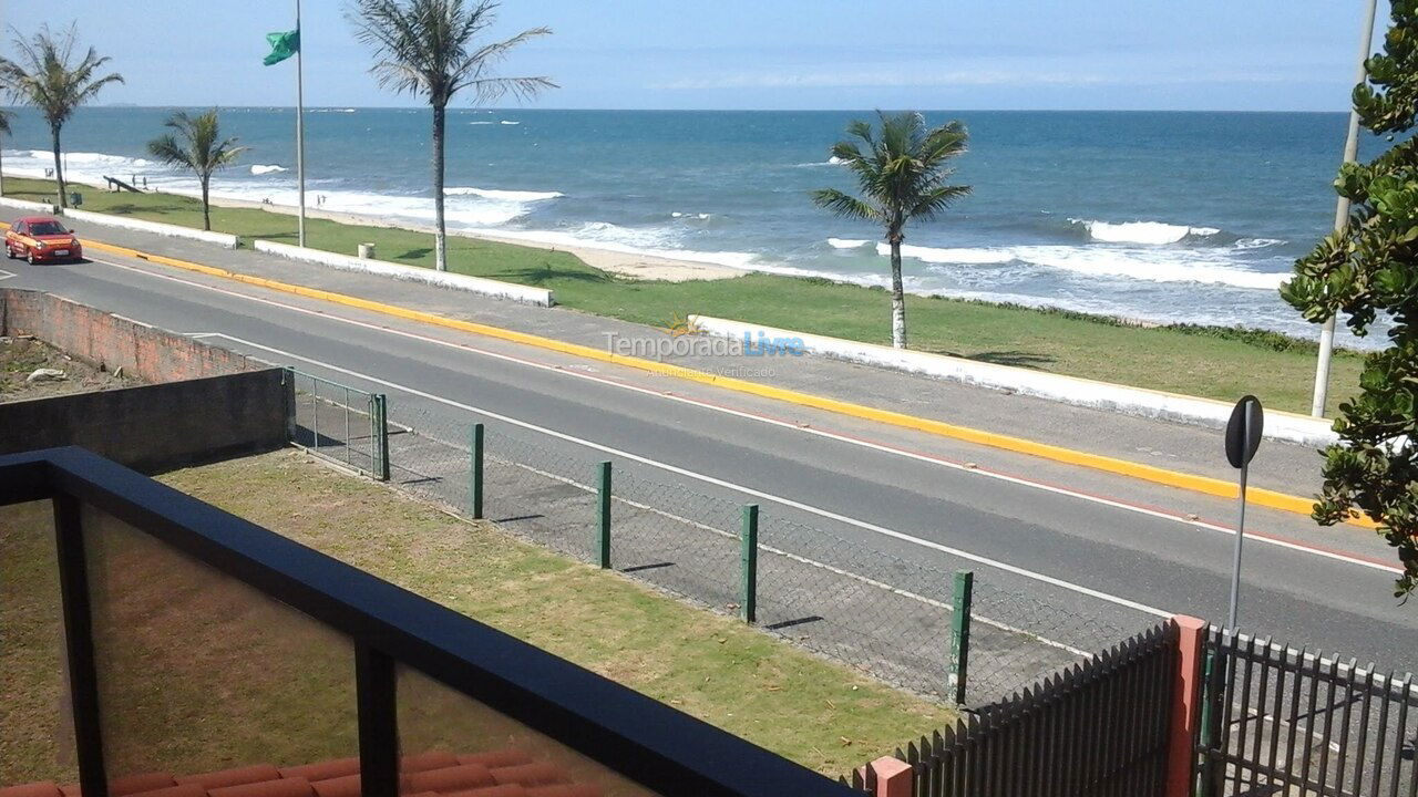 Casa para alquiler de vacaciones em Barra Velha (Praia do Tabuleiro)