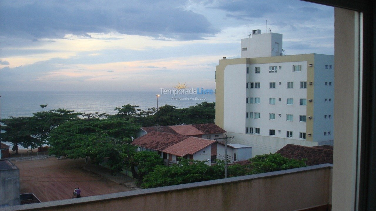 Apartamento para aluguel de temporada em Anchieta (Praia dos Castelhanos)