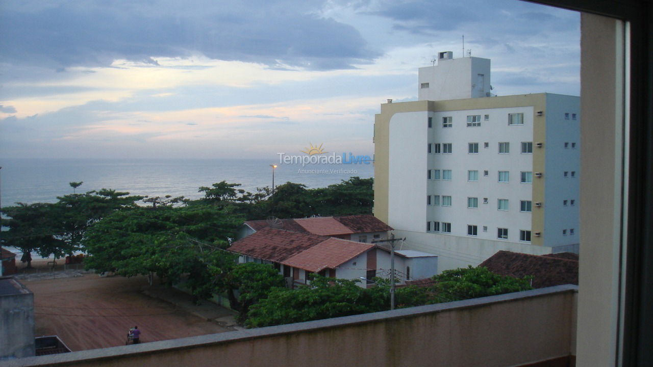 Apartamento para aluguel de temporada em Anchieta (Praia dos Castelhanos)