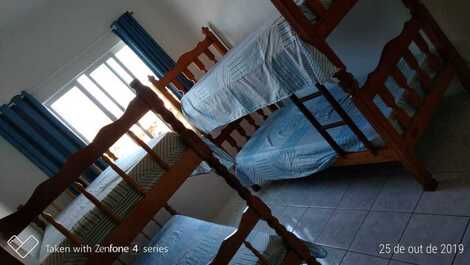 Corner apartment in Morrinhos 30 MT from the beach.