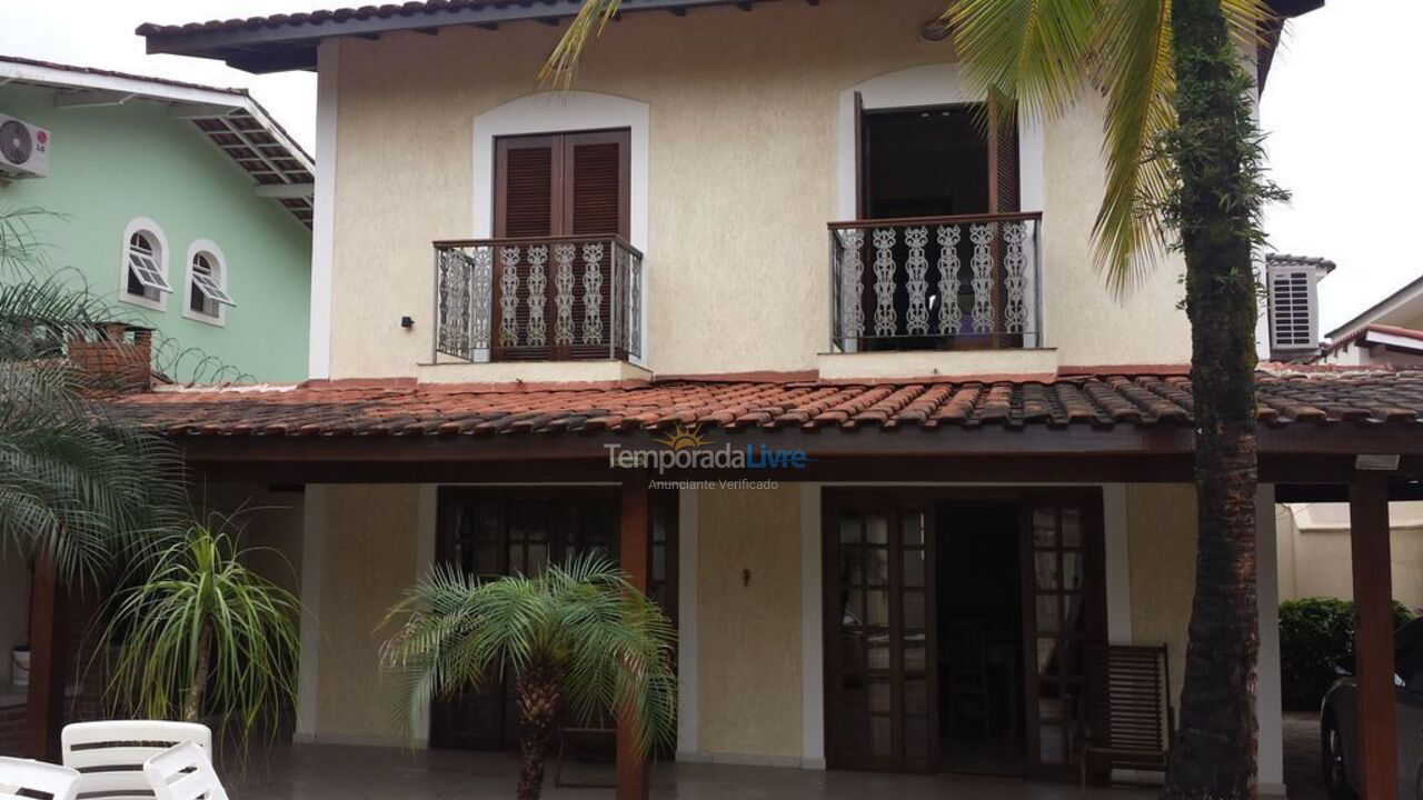 Casa para alquiler de vacaciones em São Sebastião (Juquehy)