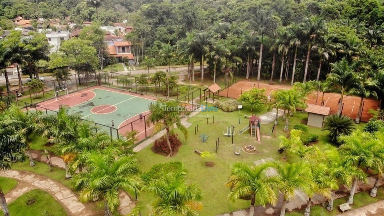 Casa para alquiler de vacaciones em Caraguatatuba (Praia da Mococa)