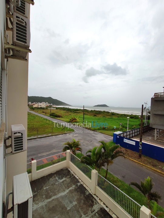 Apartment for vacation rental in Governador Celso Ramos (Praia de Palmas)